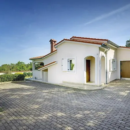 Casa de Férias Holiday Baky Krnica