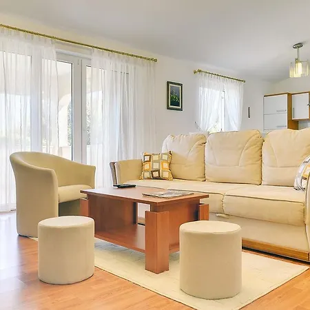 Holiday Baky Casa de Férias Krnica